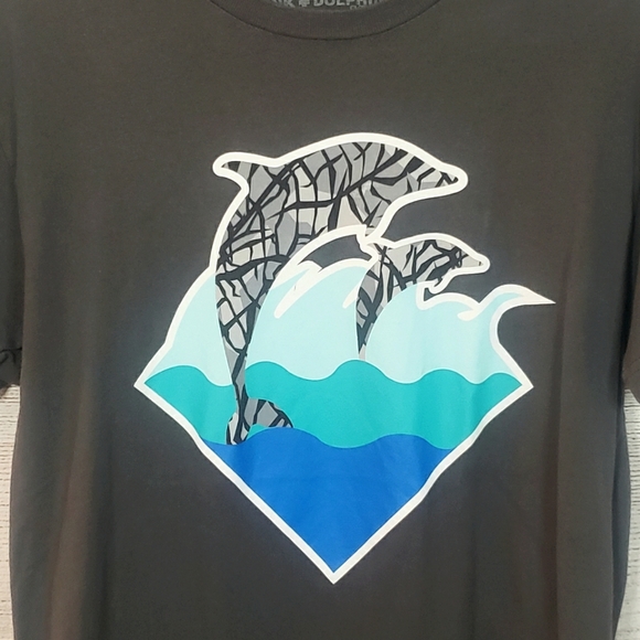 Pink Dolphin Graphic T-shirt , Mens Size: Small , NWOT - Picture 3 of 5